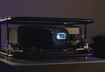 Epson анонсировала серию универсальных компактных лазерных проекторов высокой яркости