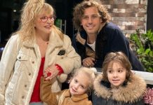 Галкин насмешил подписчиков архивным видео с 2-летней дочерью, потерявшей игрушку