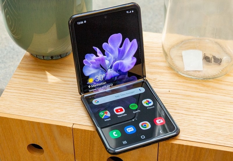 Huawei завалит мировой рынок дешевыми смартфонами с гибкими дисплеями