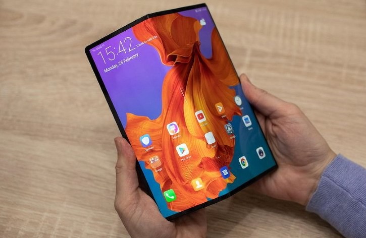 Huawei завалит мировой рынок дешевыми смартфонами с гибкими дисплеями