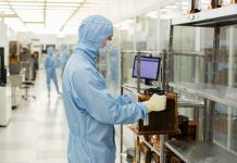 Крупнейший российский производитель микроэлектроники заявил о гигантском росте выручки