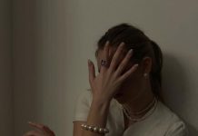 Предполагаемая дочь Путина Луиза Розова провела показ своего модного бренда