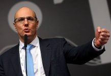 Ради работы в Правительстве вожди российской цифровизации в разы потеряли в доходах