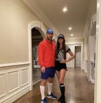 Шубская сняла Овечкина и подросших сыновей во время тренировки в спортзале