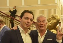 Сын Газманова удивил поклонников снимком с младенцем на руках