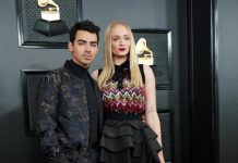 Звезда «Игры Престолов» Софи Тернер впервые после родов сходила на свидание с мужем