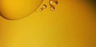 Почему стоит пользоваться гидрофильным маслом?