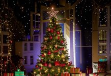 Чем лучше украсить искусственную елку?