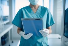 Когда может понадобиться операция на вены?