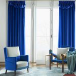 Как создать атмосферу спокойствия и глубины синими шторами