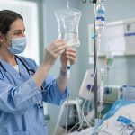 Как воздействует на организм капельница от запоя?