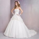 Элегантные свадебные платья: гармония стиля и утончённости