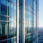 Остекление зданий: цена вопроса и факторы влияния