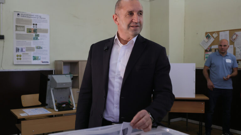 «Болгарский Орбан» лидирует на выборах в парламент