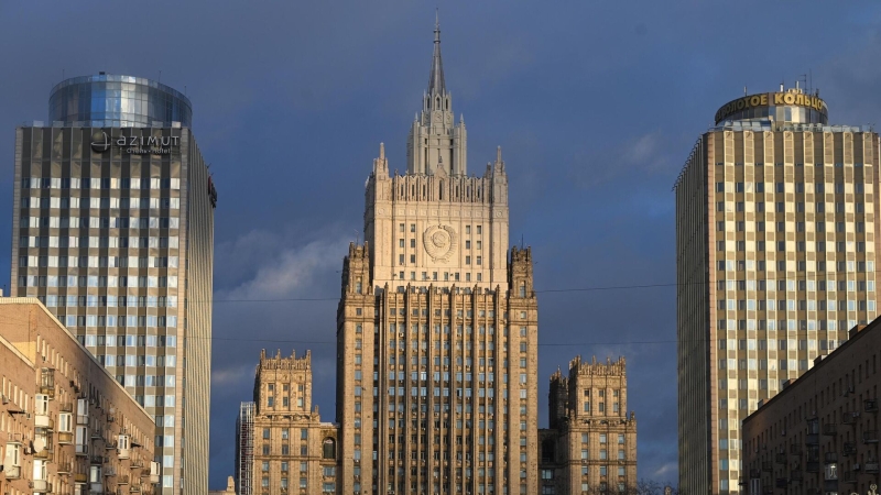 Здание Министерства иностранных дел РФ