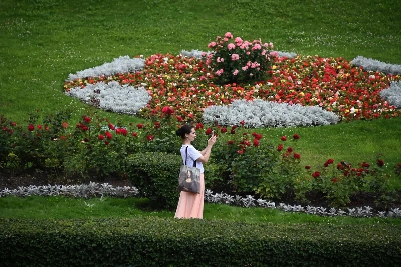 Минтруд представил график праздничных и выходных дней на 2027 год