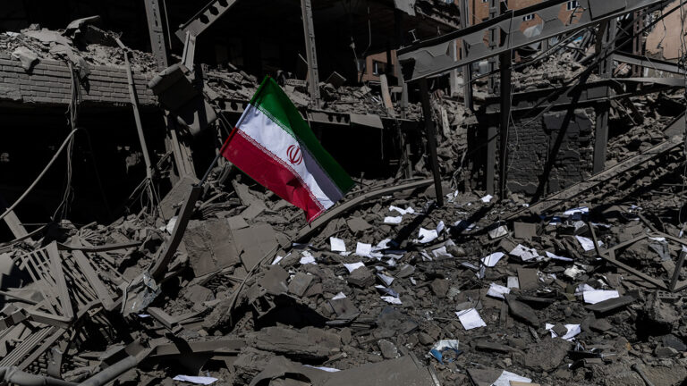 Радары, самолеты, ангары: стал известен реальный размер ущерба США от ударов Ирана