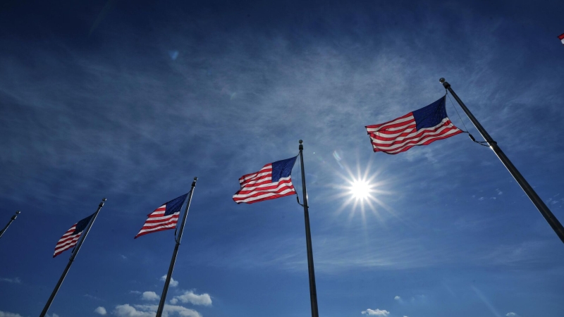 Флаги США в Вашингтоне