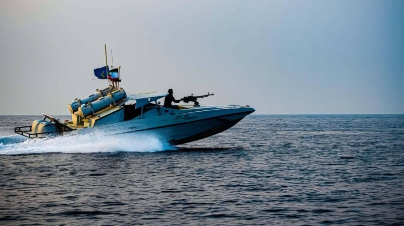 Иранский военный катер в Персидском заливе