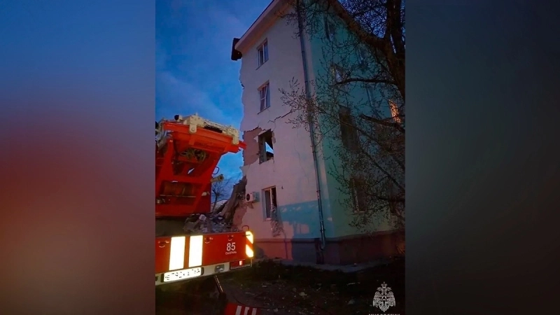 В результате обрушения дома после атаки БПЛА на Сызрань есть пострадавшие