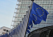 Венгрия сняла вето с кредита Украине на €90 млрд