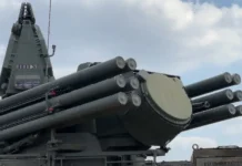 За ночь расчёты ПВО сбили 98 украинских беспилотников над регионами России