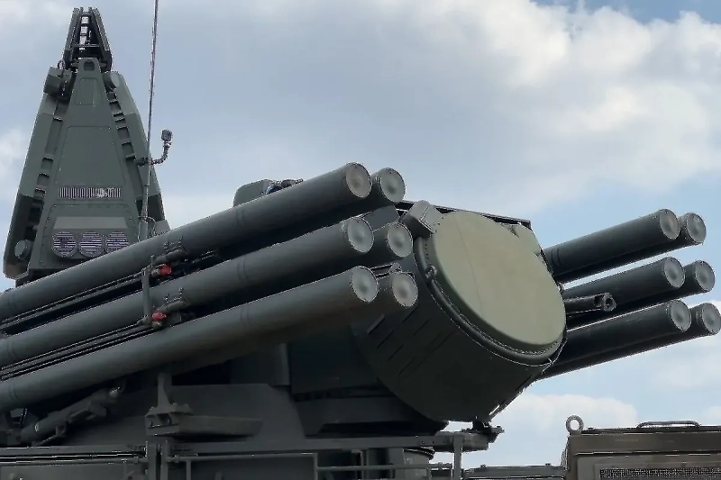 За ночь расчёты ПВО сбили 98 украинских беспилотников над регионами России