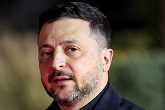 Зеленского заподозрили в перевозке VIP-бортом секретного груза двум странам